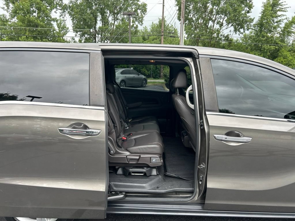 Used 2018 Honda Odyssey EX-L image 45