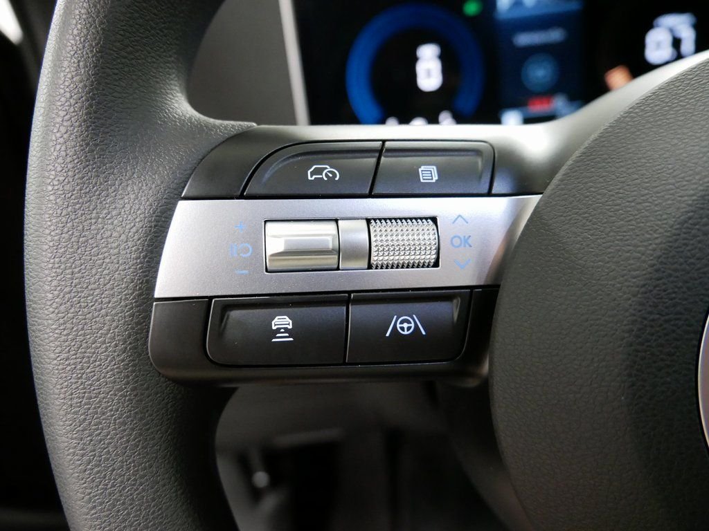 Certified 2025 Hyundai Tucson SE AWD/4WD image 25