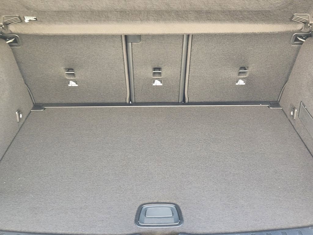 New 2026 Mercedes-Benz GLA 250 4MATIC image 31