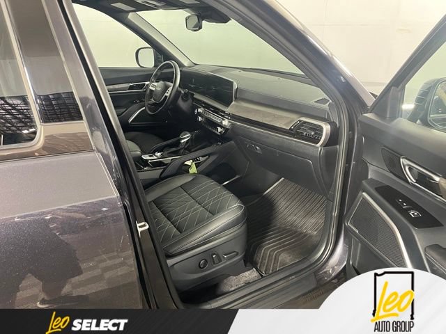 Used 2025 Kia Telluride EX X-Line AWD/4WD image 16