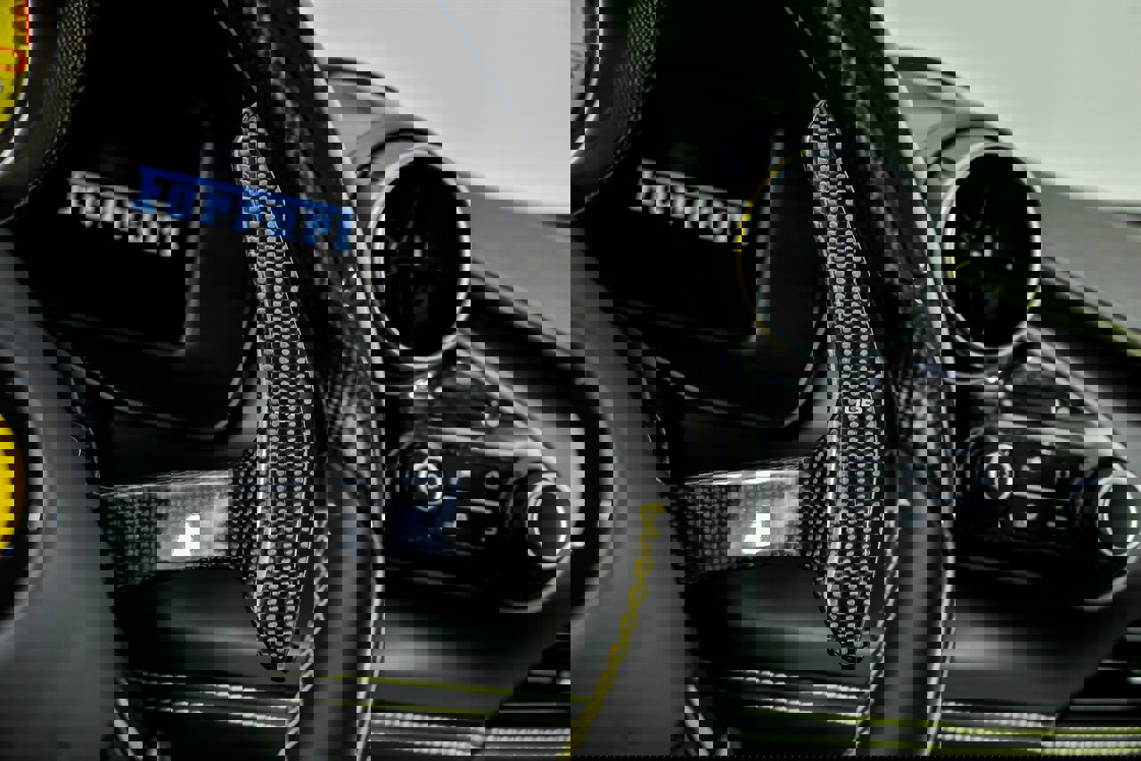 Used 2021 Ferrari F8 Tributo image 31