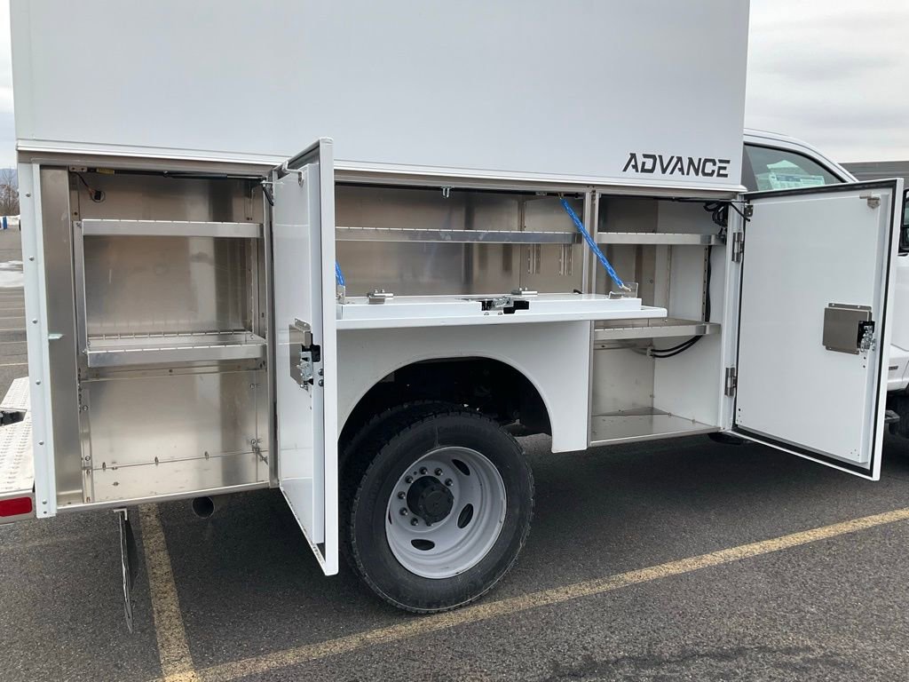 New 2026 Ford F450 XL image 30