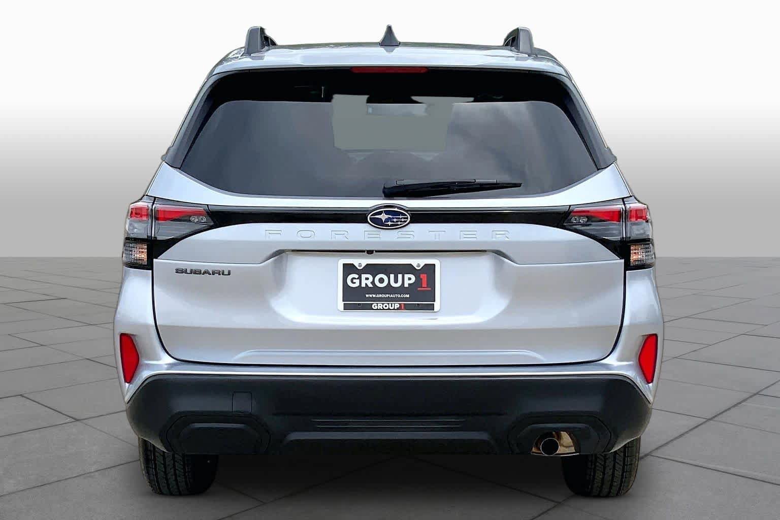 Used 2026 Subaru Forester Premium AWD/4WD image 5
