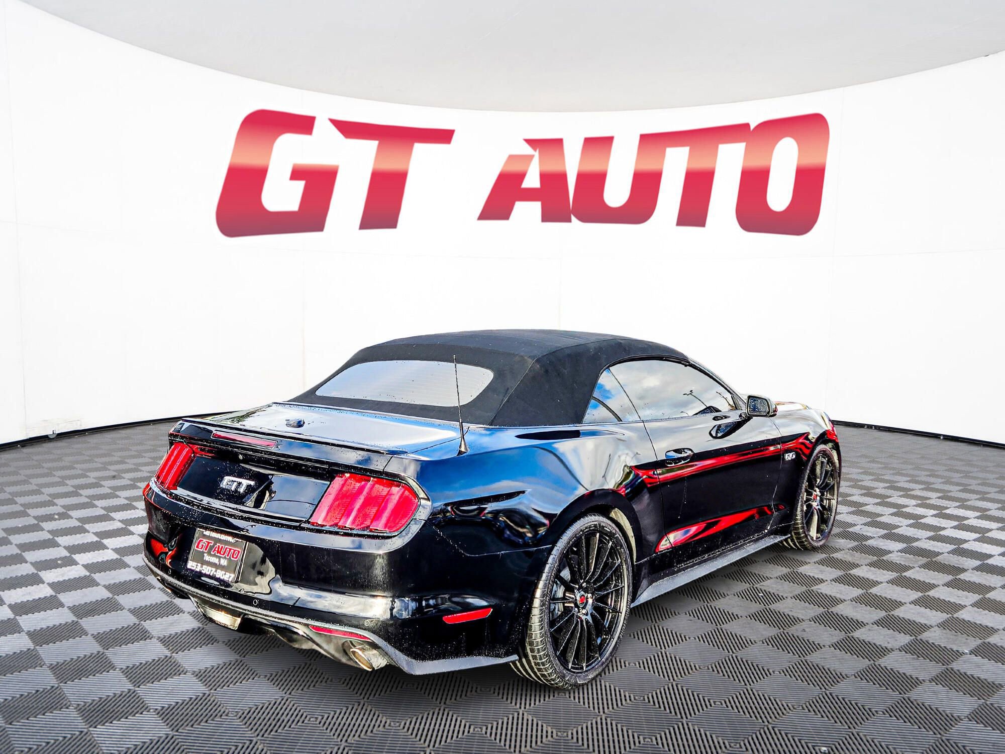 Used 2015 Ford Mustang GT Premium w/ Equipment Group 401A image 7