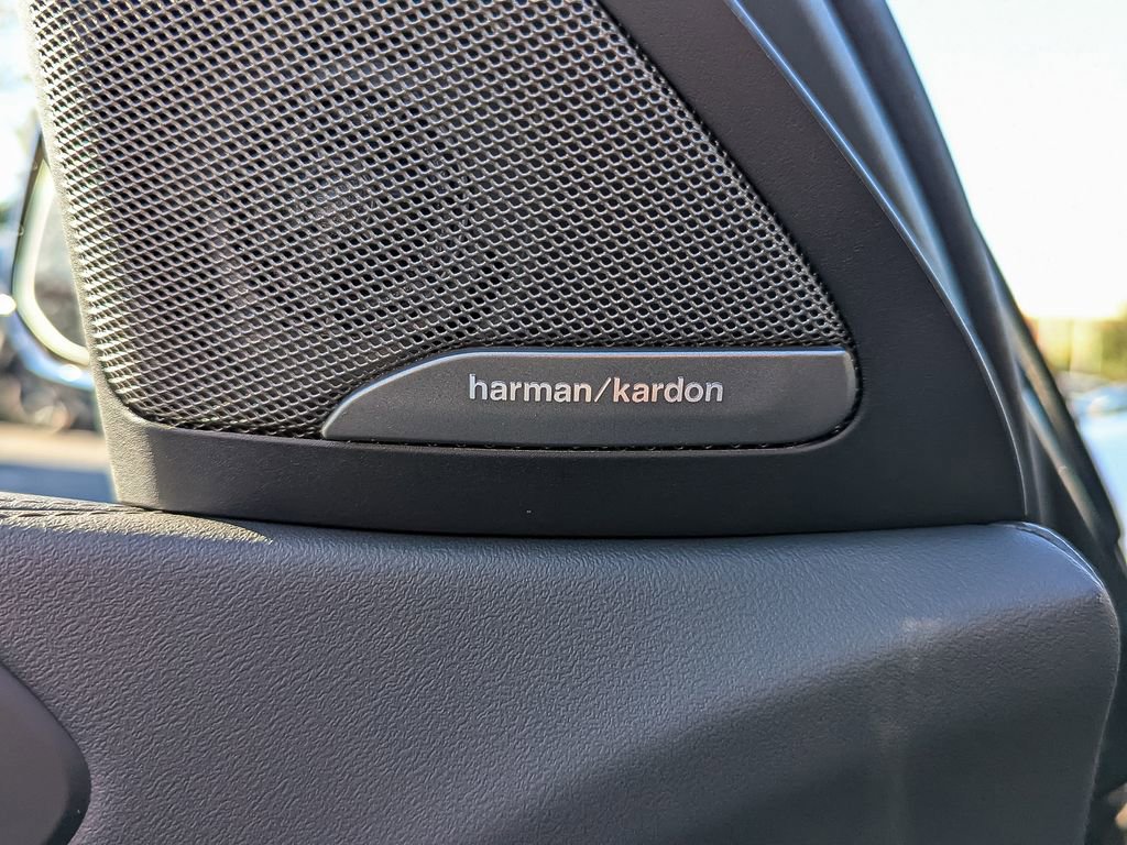 New 2026 BMW X6 xDrive40i image 10