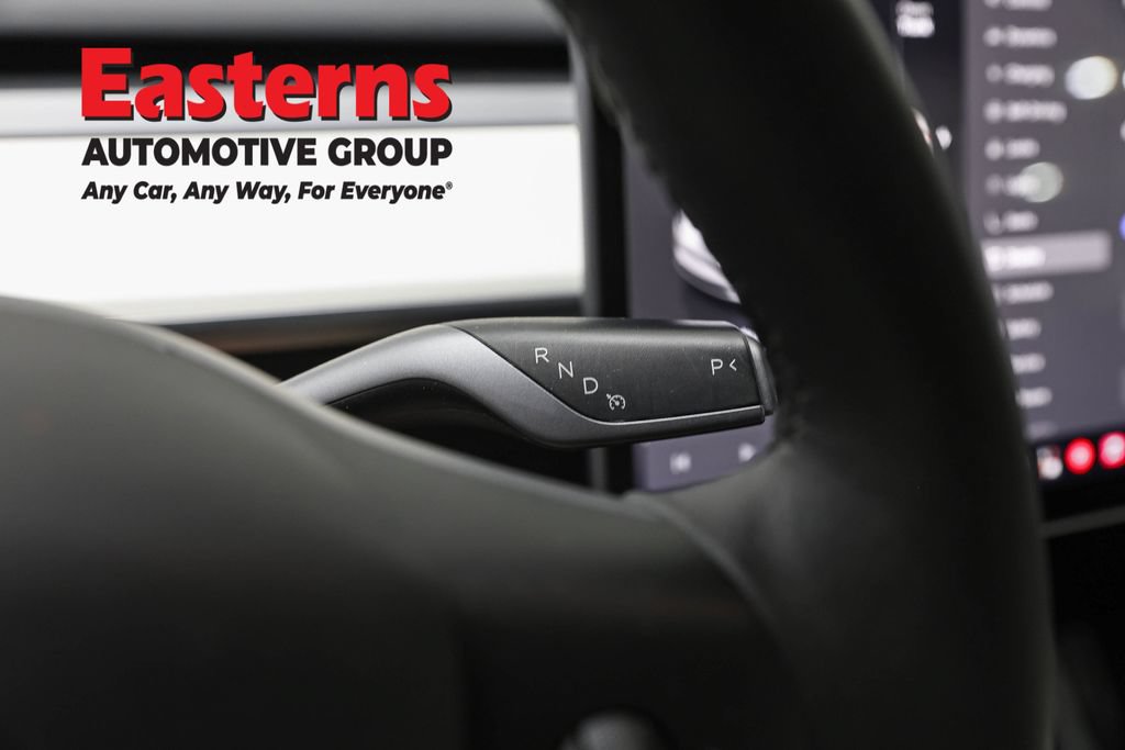Used 2022 Tesla Model Y Long Range AWD/4WD image 13