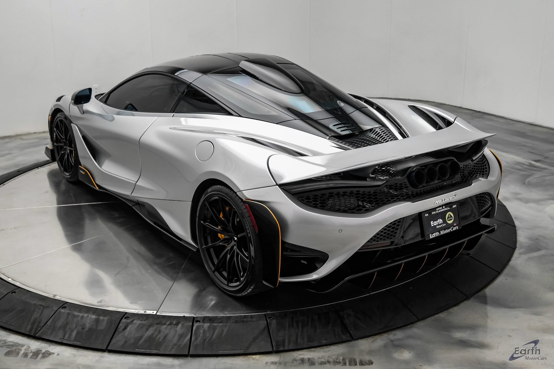 Used 2021 McLaren 765LT RWD image 14