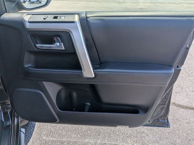 Used 2022 Toyota 4Runner Trail Special Edition AWD/4WD image 33