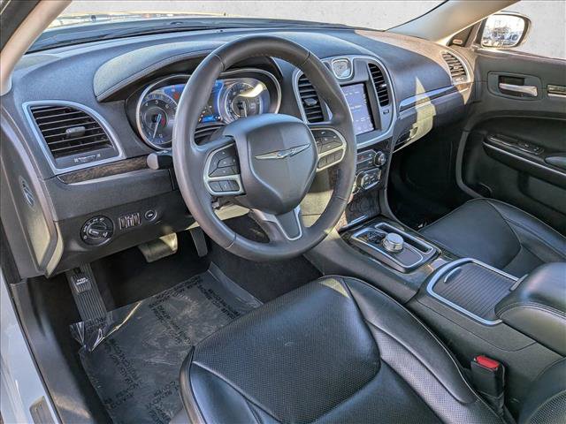 Used 2022 Chrysler 300 Touring L w/ Popular Equipment Group image 9
