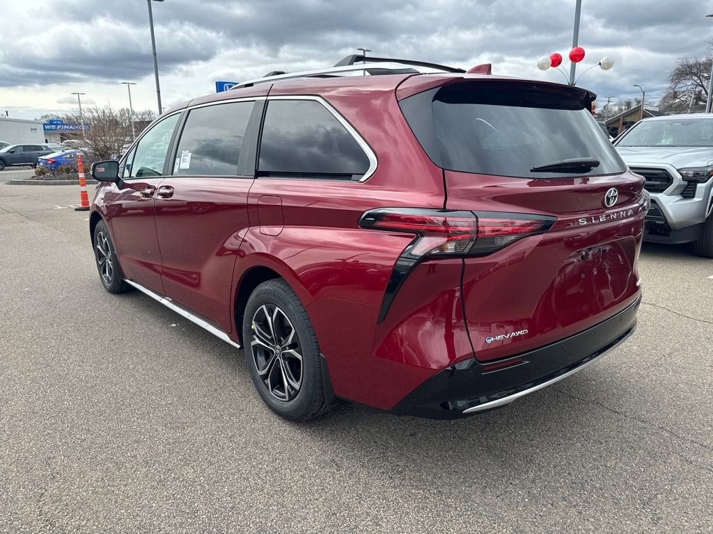 New 2026 Toyota Sienna Platinum image 5
