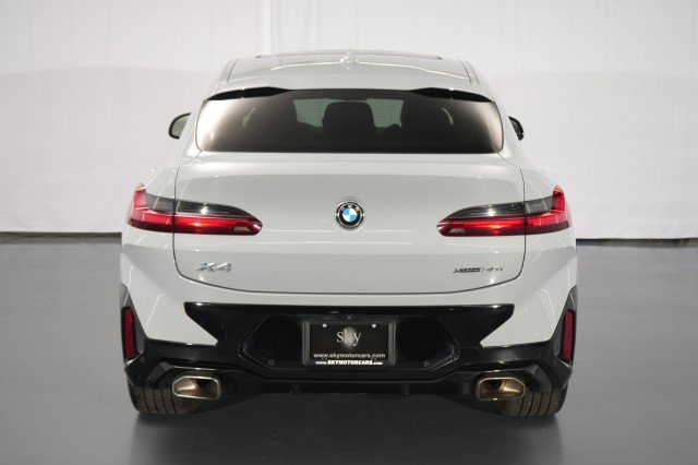 Used 2022 BMW X4 xDrive30i w/ M Sport Package 2 image 12