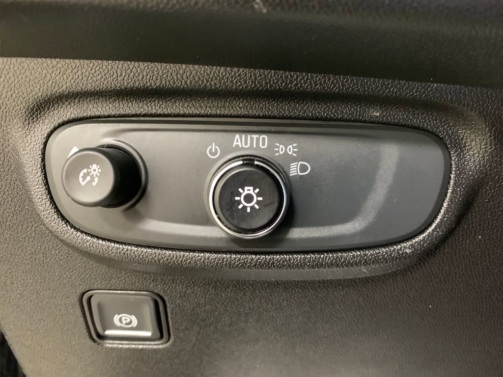 Used 2019 GMC Terrain SLE w/ Driver Convenience Package image 15