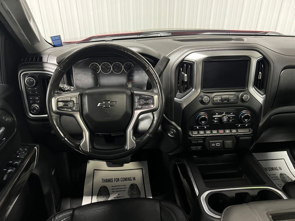Used 2020 Chevrolet Silverado 1500 LT Trail Boss image 4