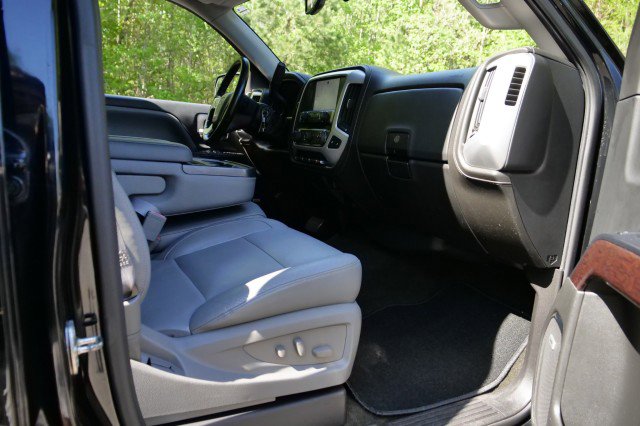 Used 2015 GMC Sierra 1500 SLT w/ SLT Crew Cab Value Package image 34