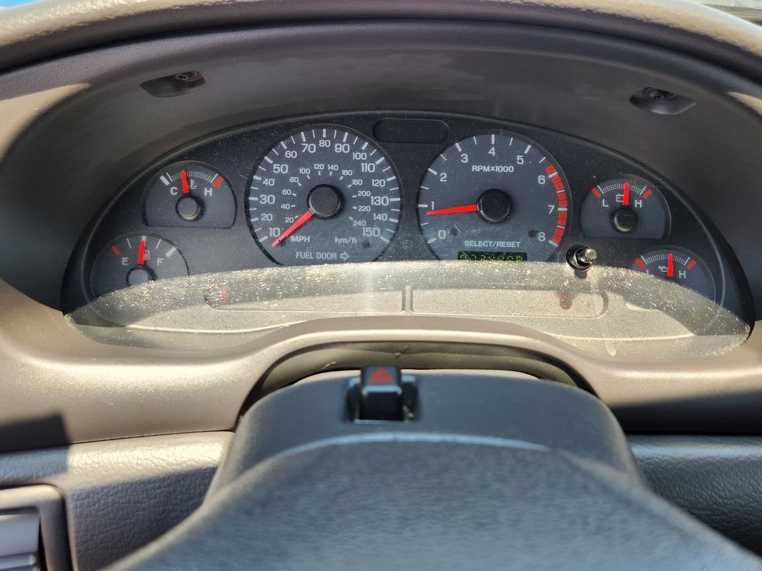 Used 2004 Ford Mustang GT RWD image 17