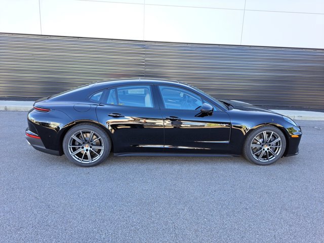 New 2026 Porsche Panamera 4 image 8
