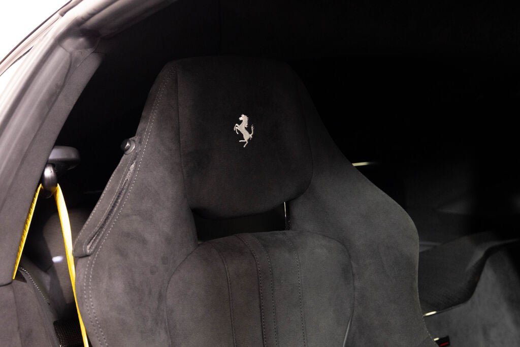 Used 2023 Ferrari 812 Competizione RWD image 46