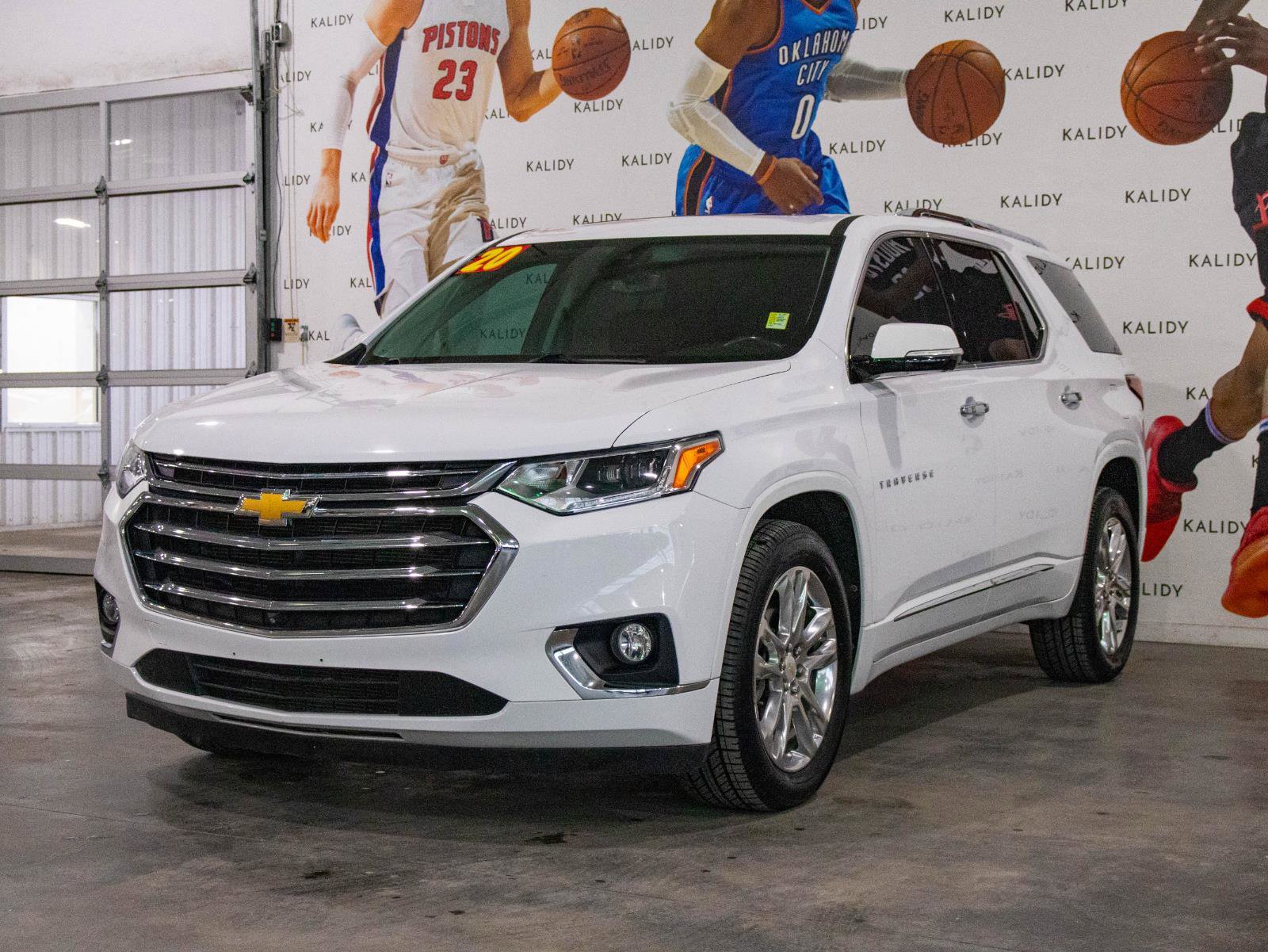 Used 2020 Chevrolet Traverse High Country image 23
