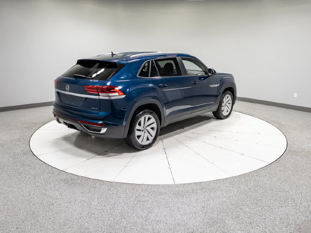Used 2023 Volkswagen Atlas Cross Sport SE AWD/4WD image 29