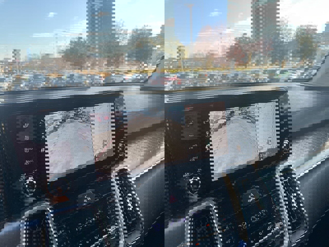 Used 2022 Kia Sorento S image 9