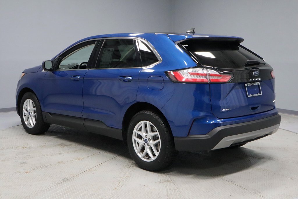 Certified 2022 Ford Edge SEL w/ Convenience Package image 9
