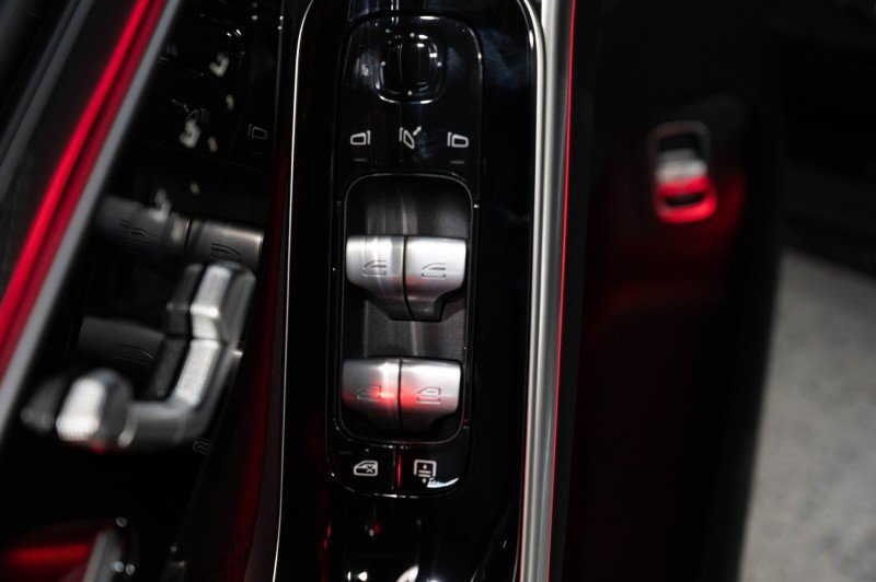 New 2026 Mercedes-Benz S 63 AMG S image 20