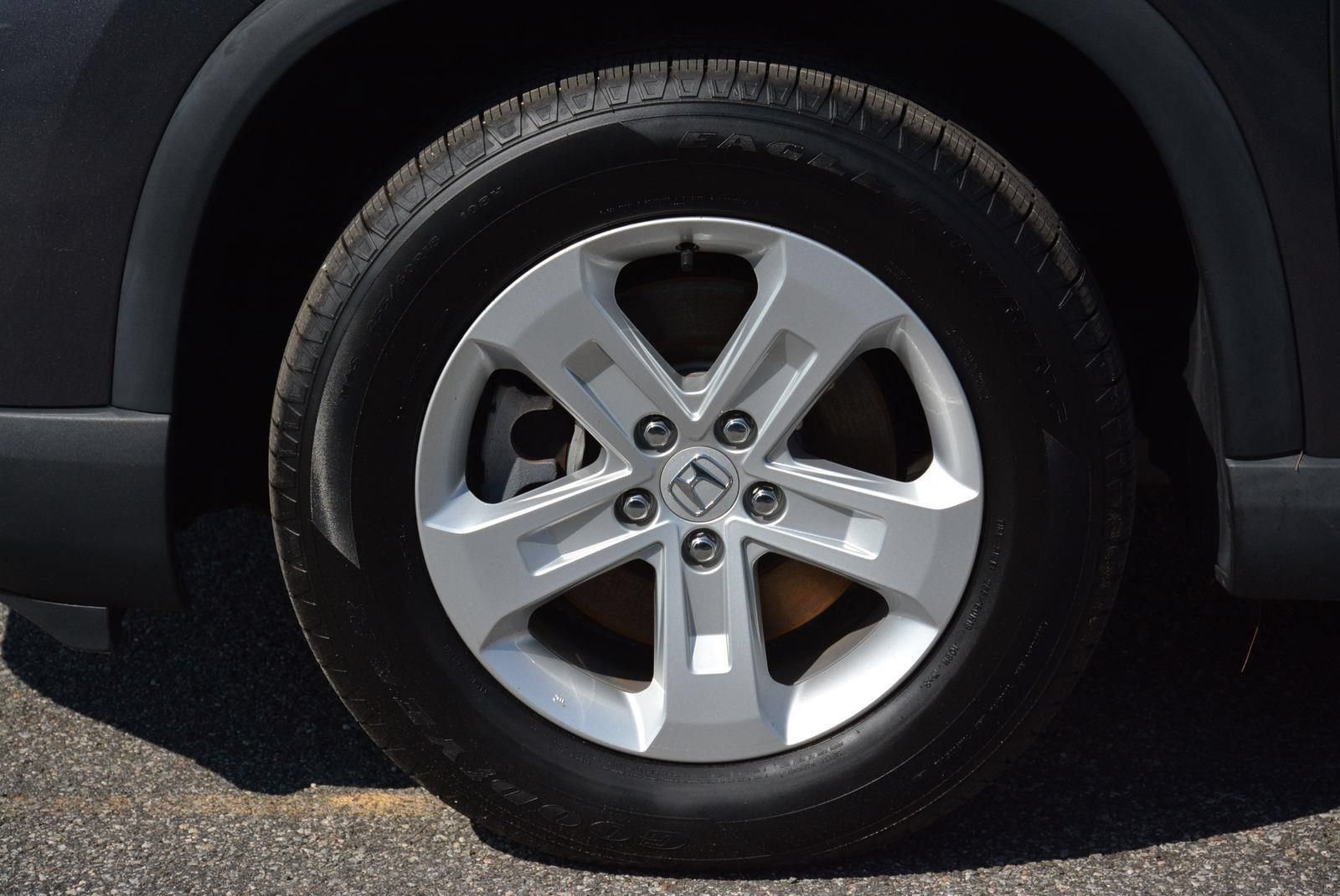Used 2023 Honda Pilot LX image 31