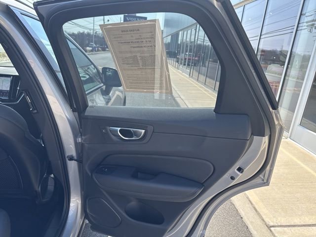 Certified 2025 Volvo XC60 B5 Plus image 12