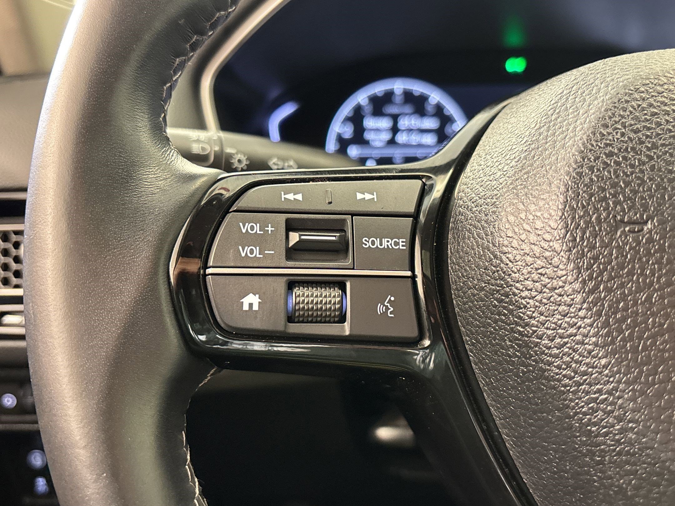 Used 2024 Honda Civic EX-L image 15