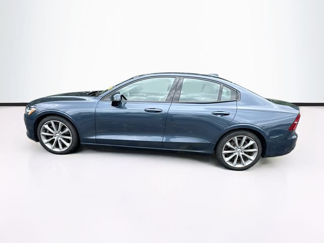 Used 2021 Volvo S60 T6 Momentum w/ Protection Package AWD/4WD image 6