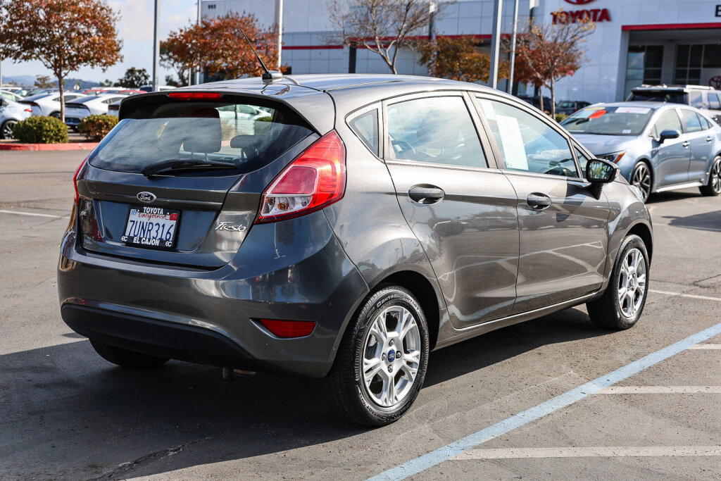 Used 2016 Ford Fiesta SE image 21