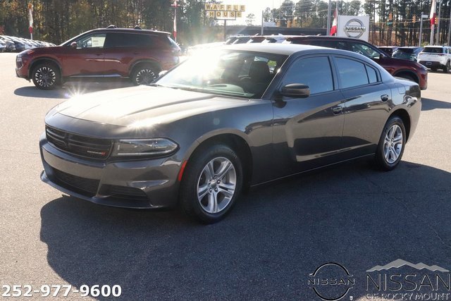 Used 2022 Dodge Charger SXT image 3