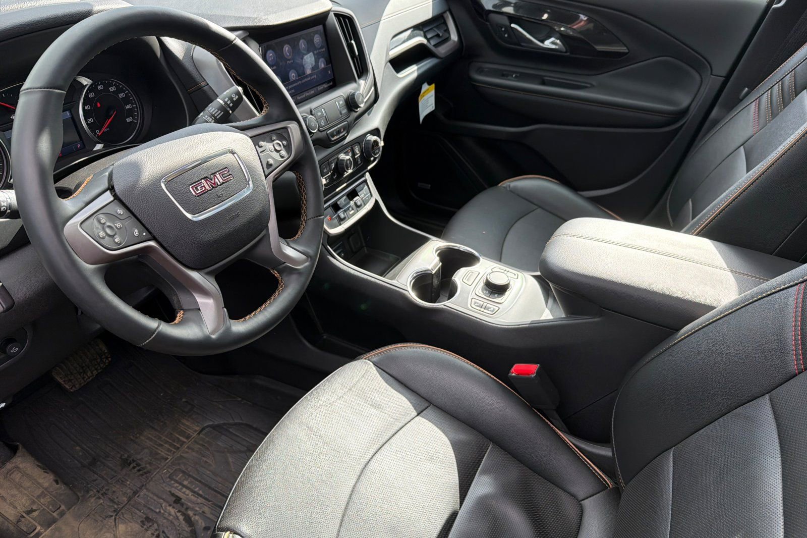 Used 2024 GMC Terrain AT4 w/ Infotainment Package II image 7