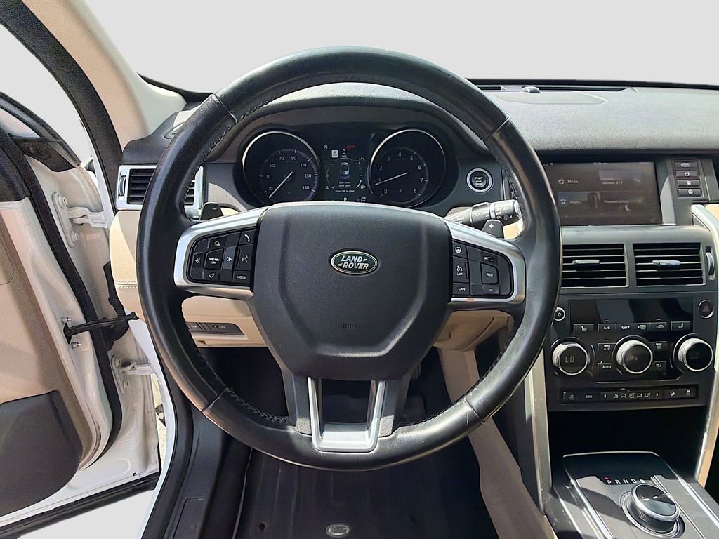 Used 2018 Land Rover Discovery Sport HSE image 37