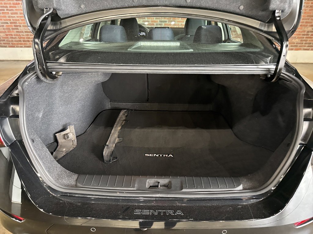 Used 2021 Nissan Sentra SV image 39