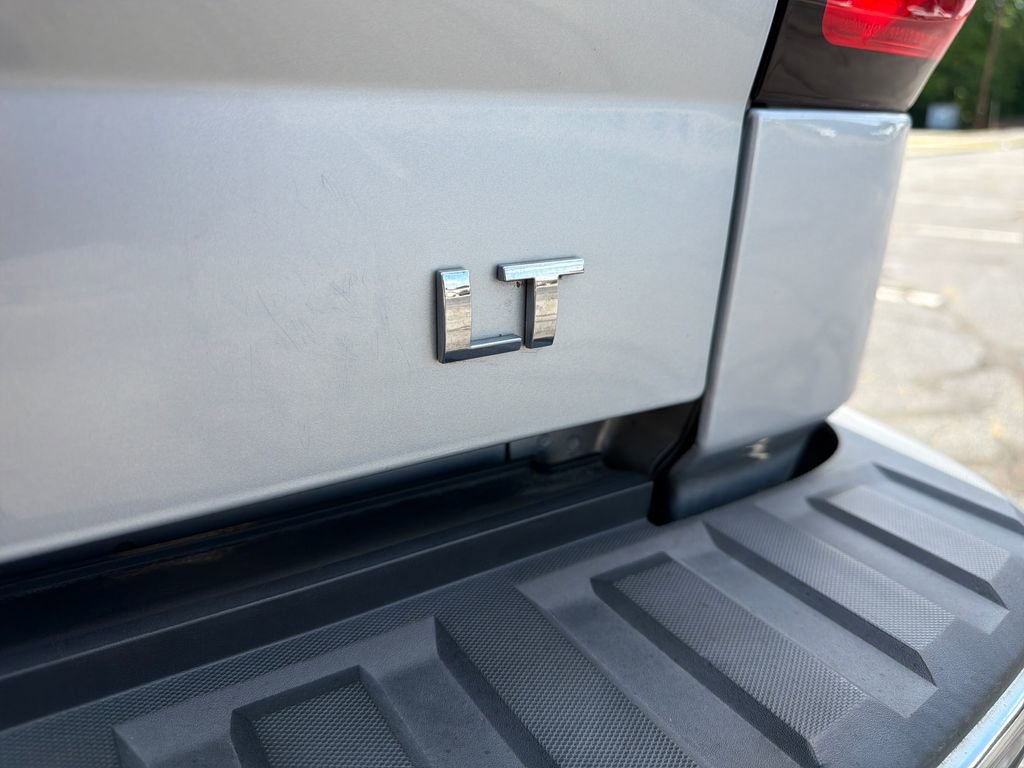 Used 2018 Chevrolet Silverado 1500 LT w/ Trailering Package AWD/4WD image 18