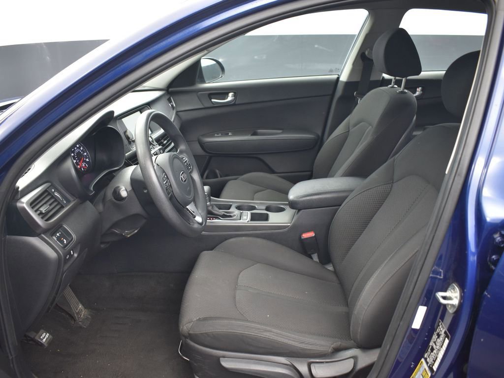 Used 2018 Kia Optima LX image 9