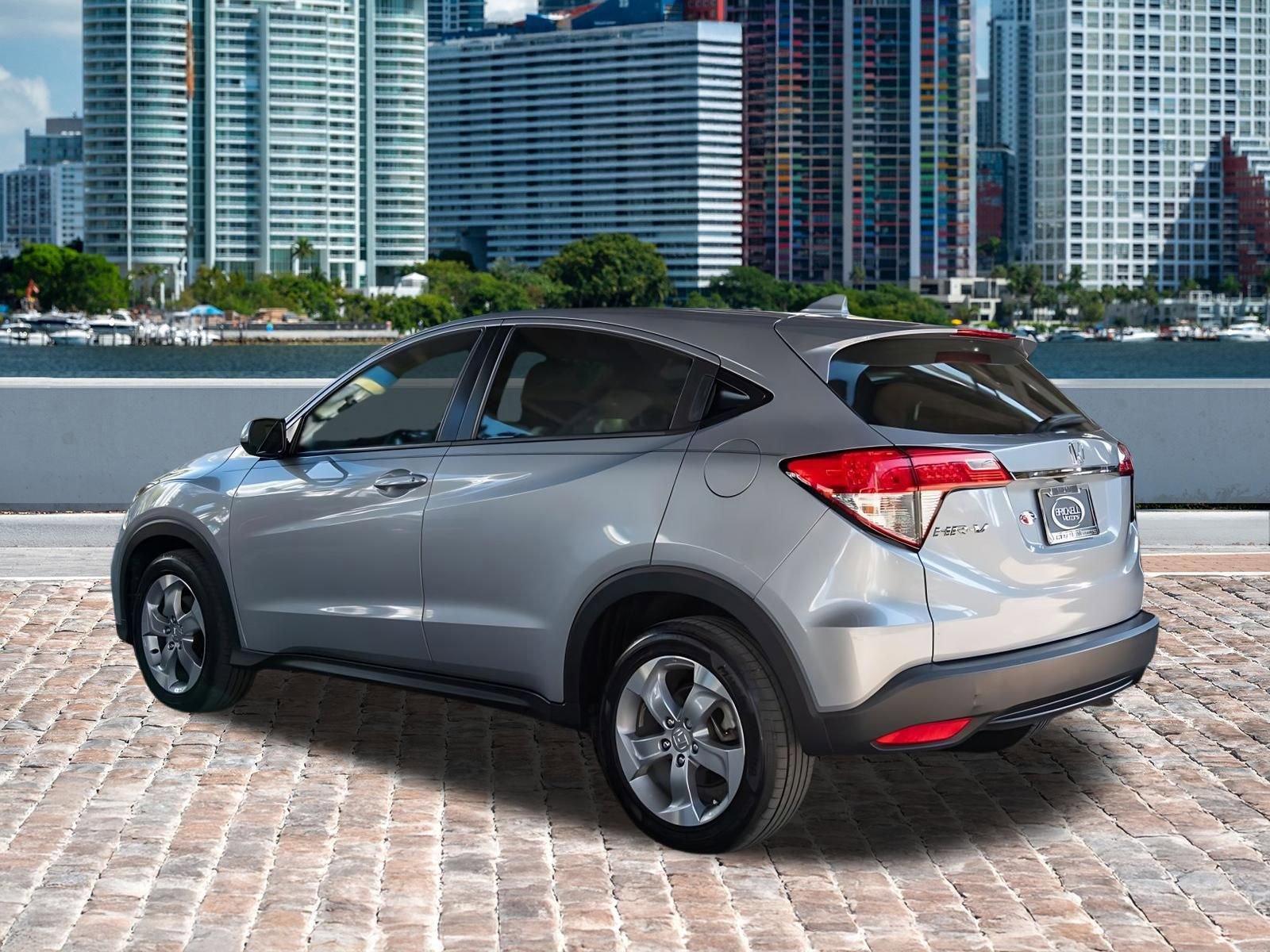 Used 2022 Honda HR-V LX image 4