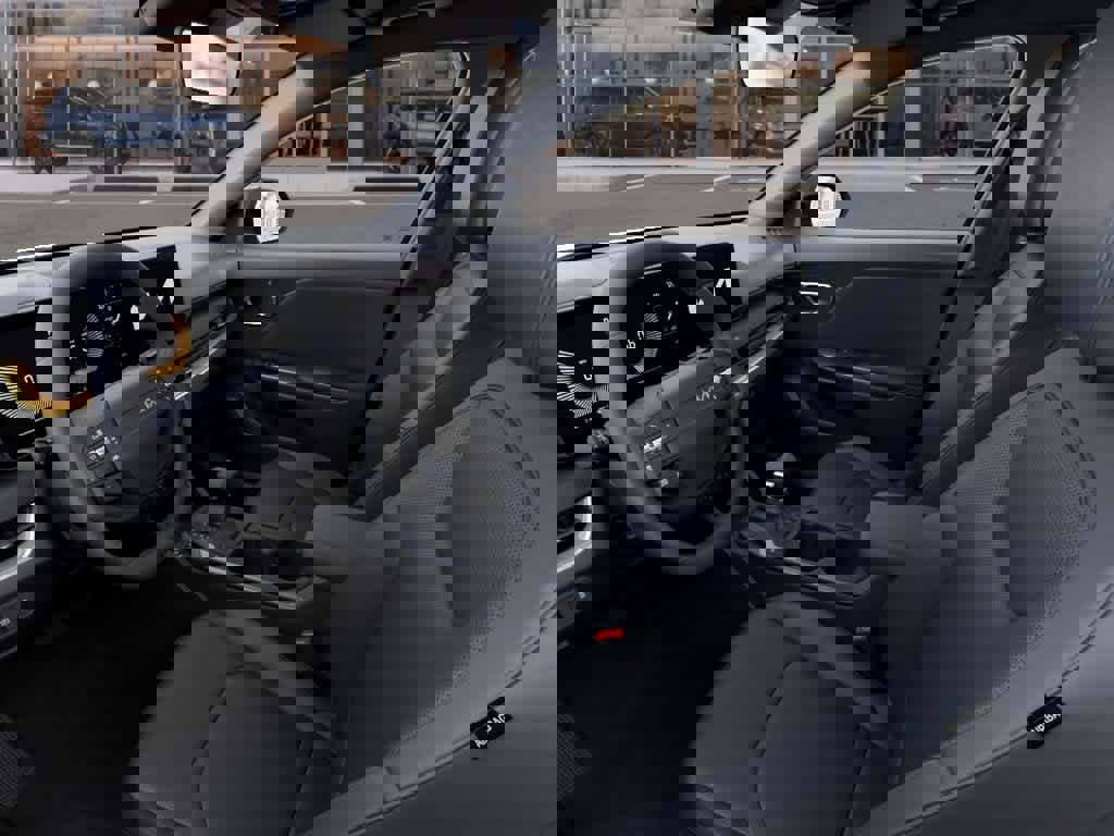 New 2026 Kia K4 EX image 17