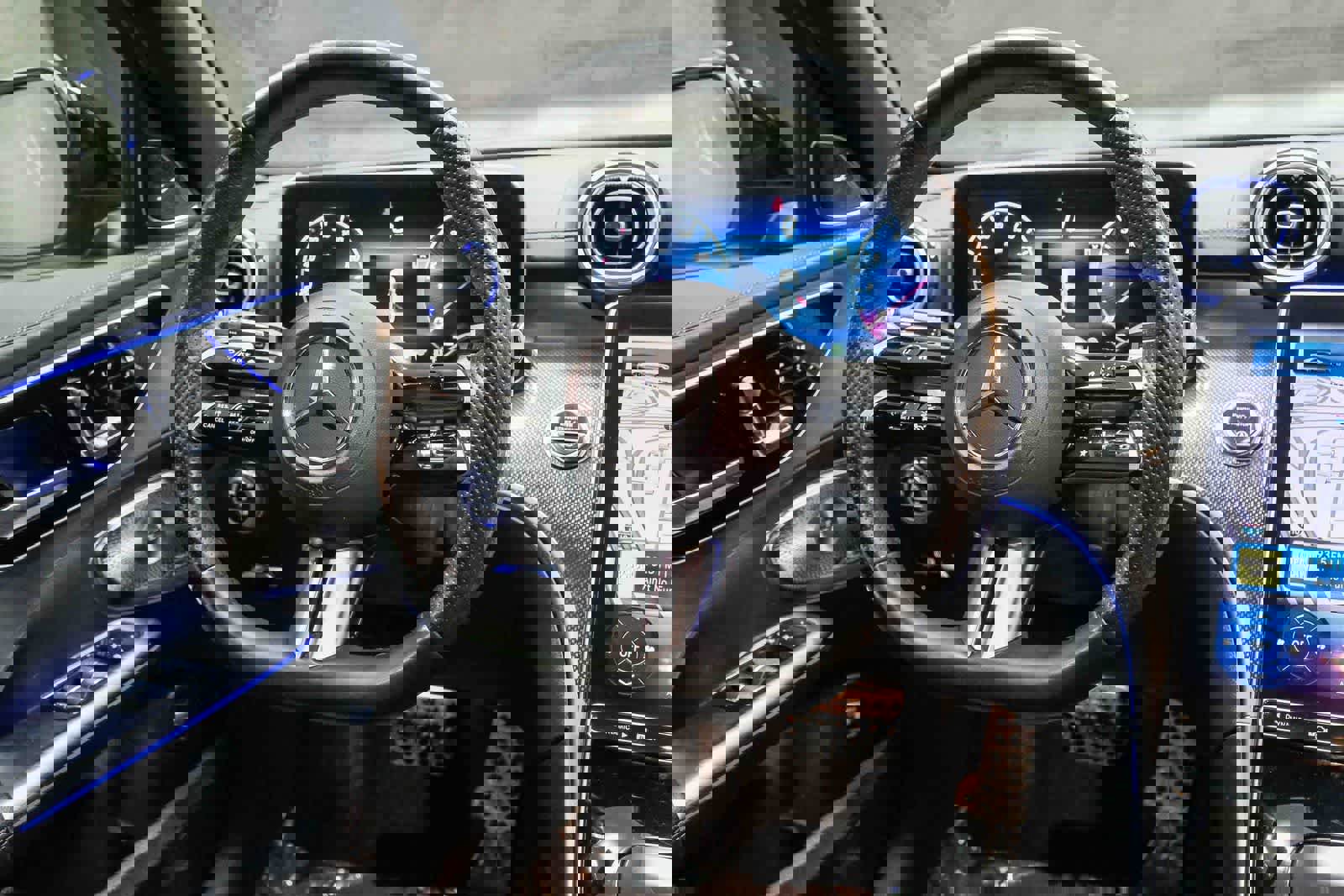 Certified 2024 Mercedes-Benz C 300 Sedan image 15