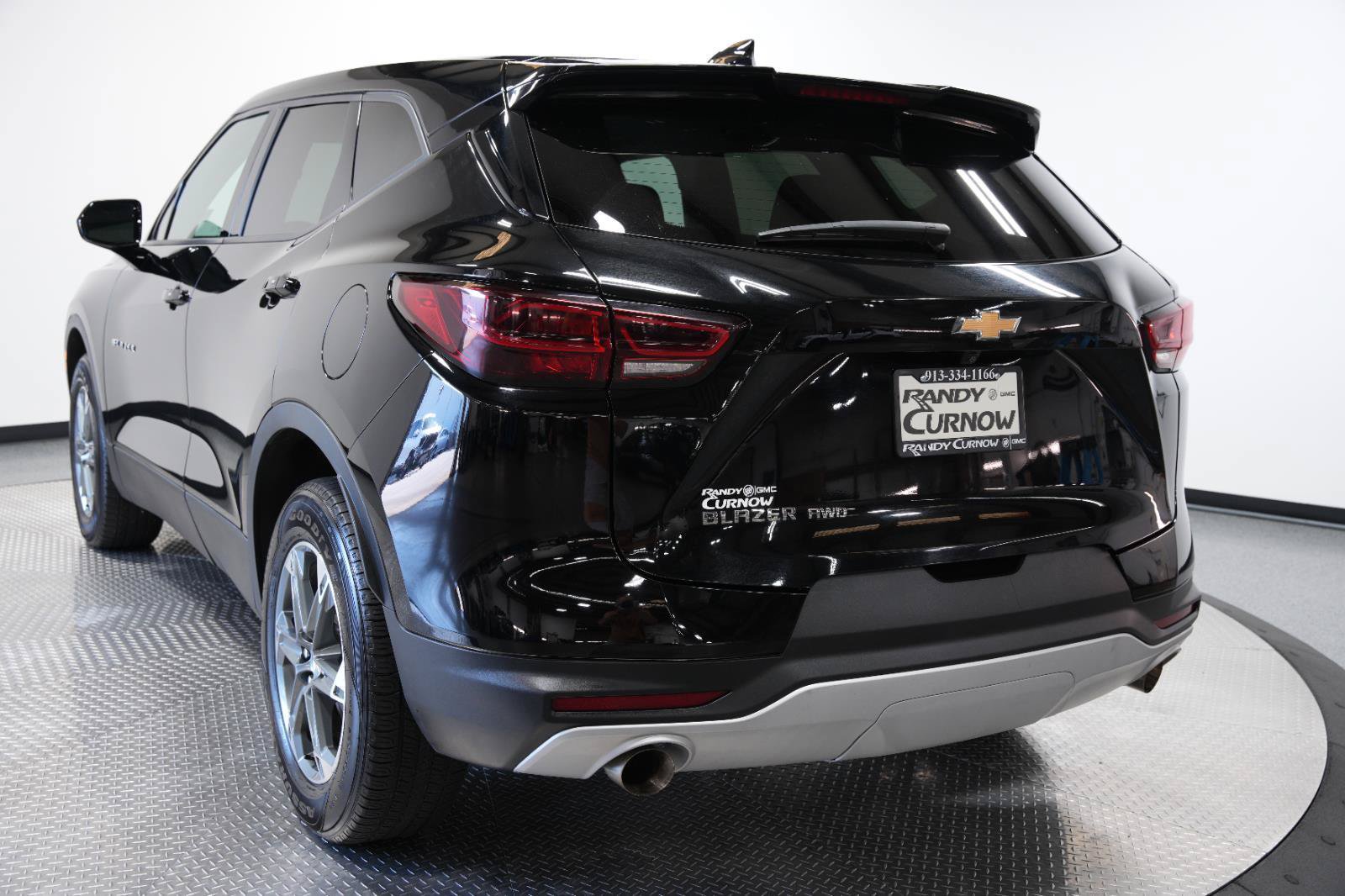 Used 2025 Chevrolet Blazer LT AWD/4WD image 25