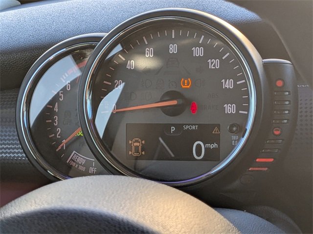 Used 2014 MINI Cooper 2-Door Hardtop image 29