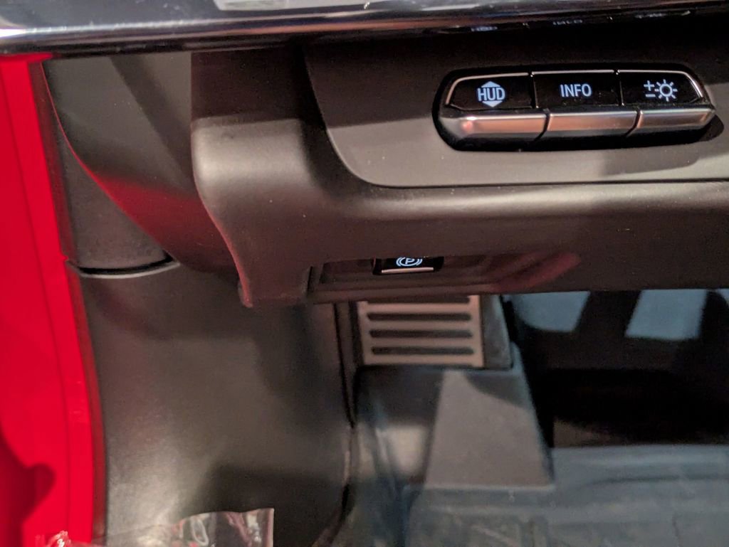 Used 2025 Chevrolet Corvette Z06 w/ Z07 Performance Package image 16