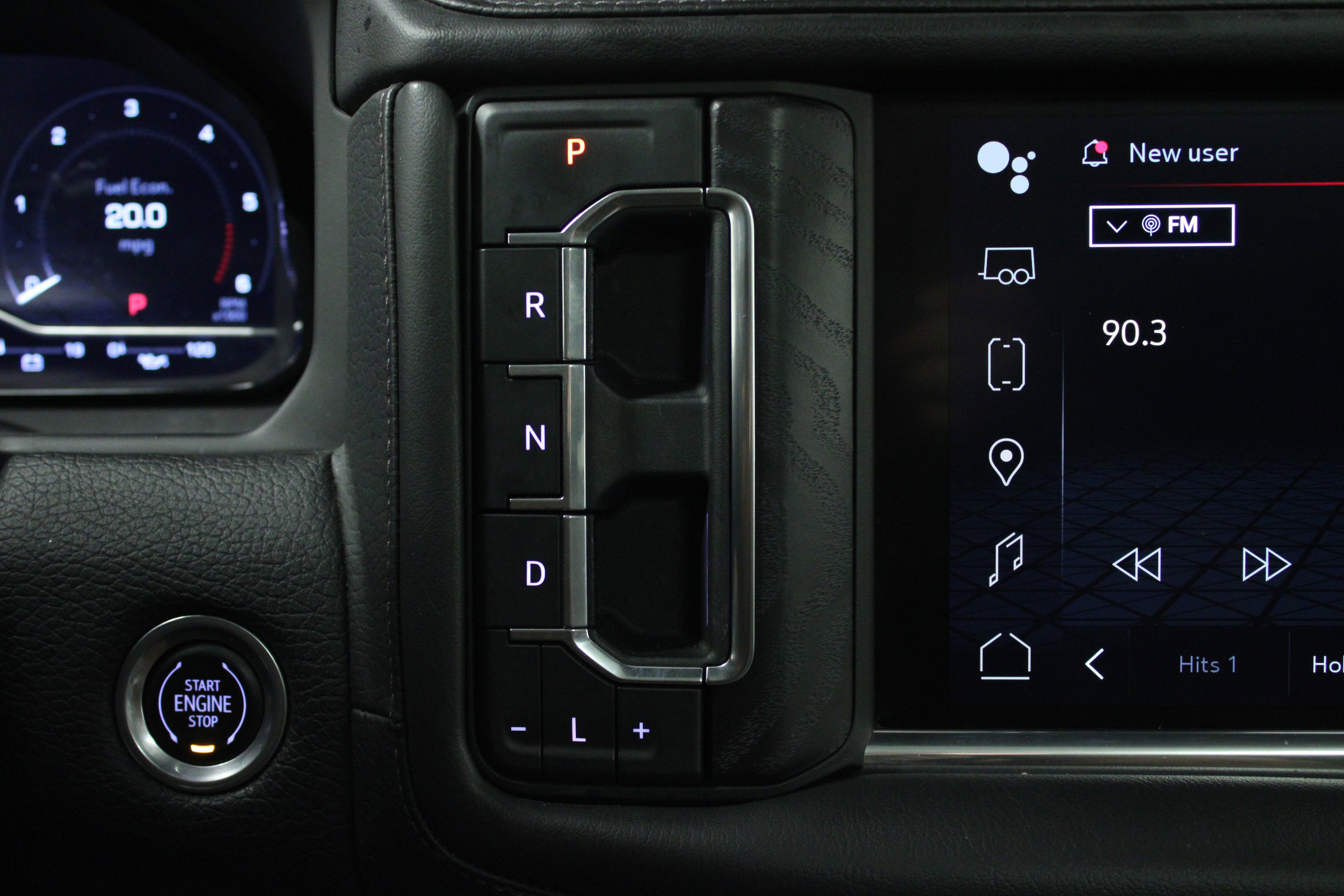 Used 2022 GMC Yukon Denali image 24