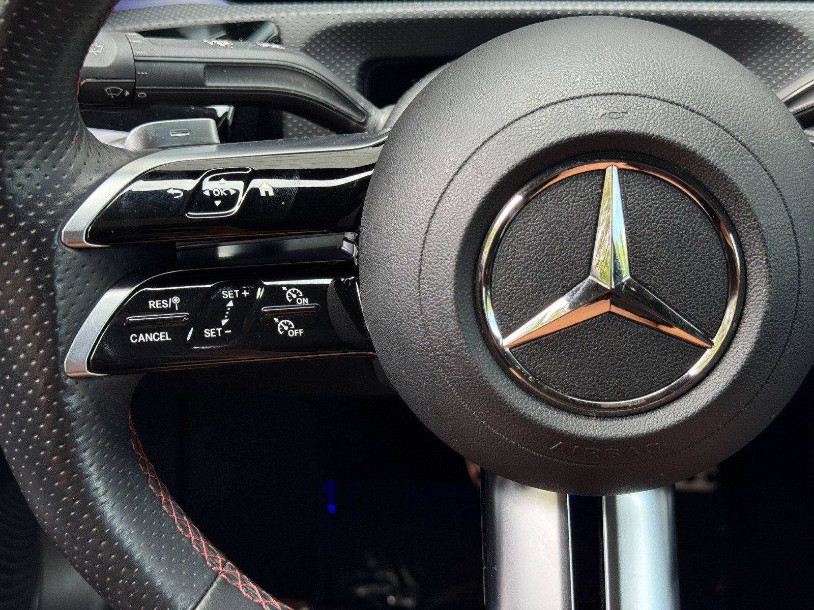 Used 2024 Mercedes-Benz CLA 250 w/ AMG Night Package image 21