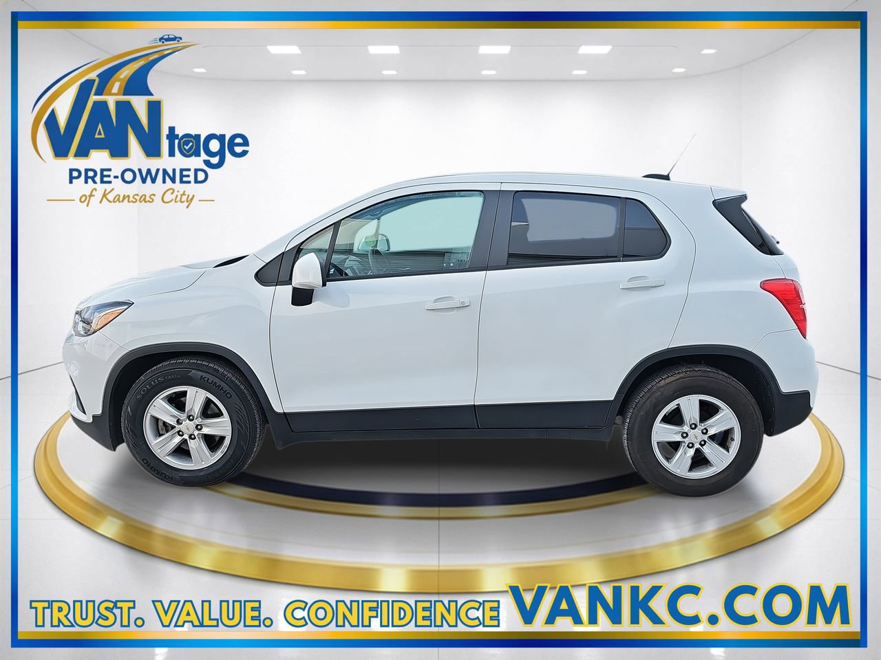 Used 2020 Chevrolet Trax LS w/ Tint and Cruise Package image 10