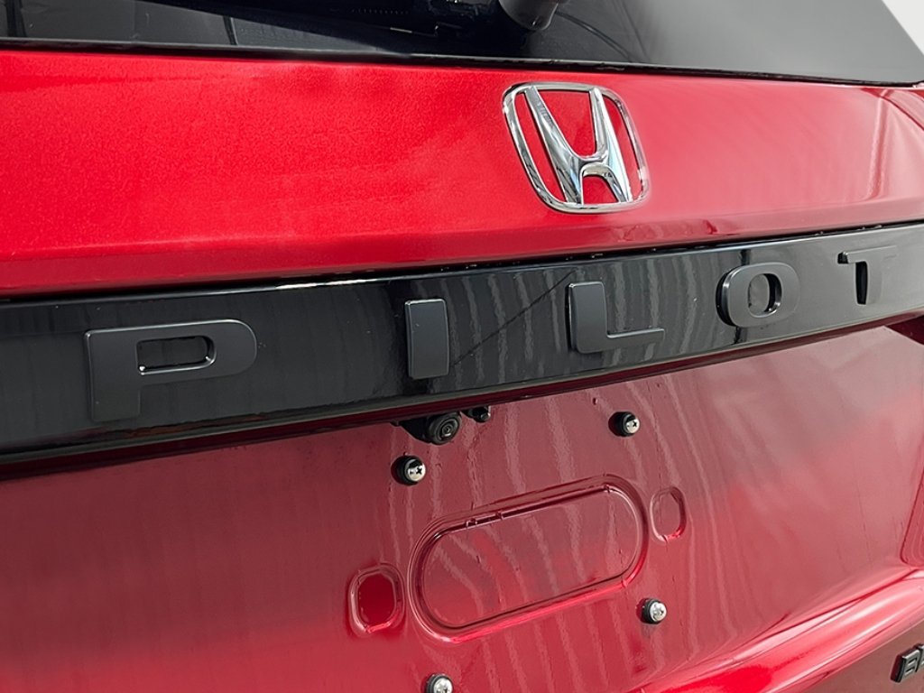 New 2026 Honda Pilot Black Edition image 6