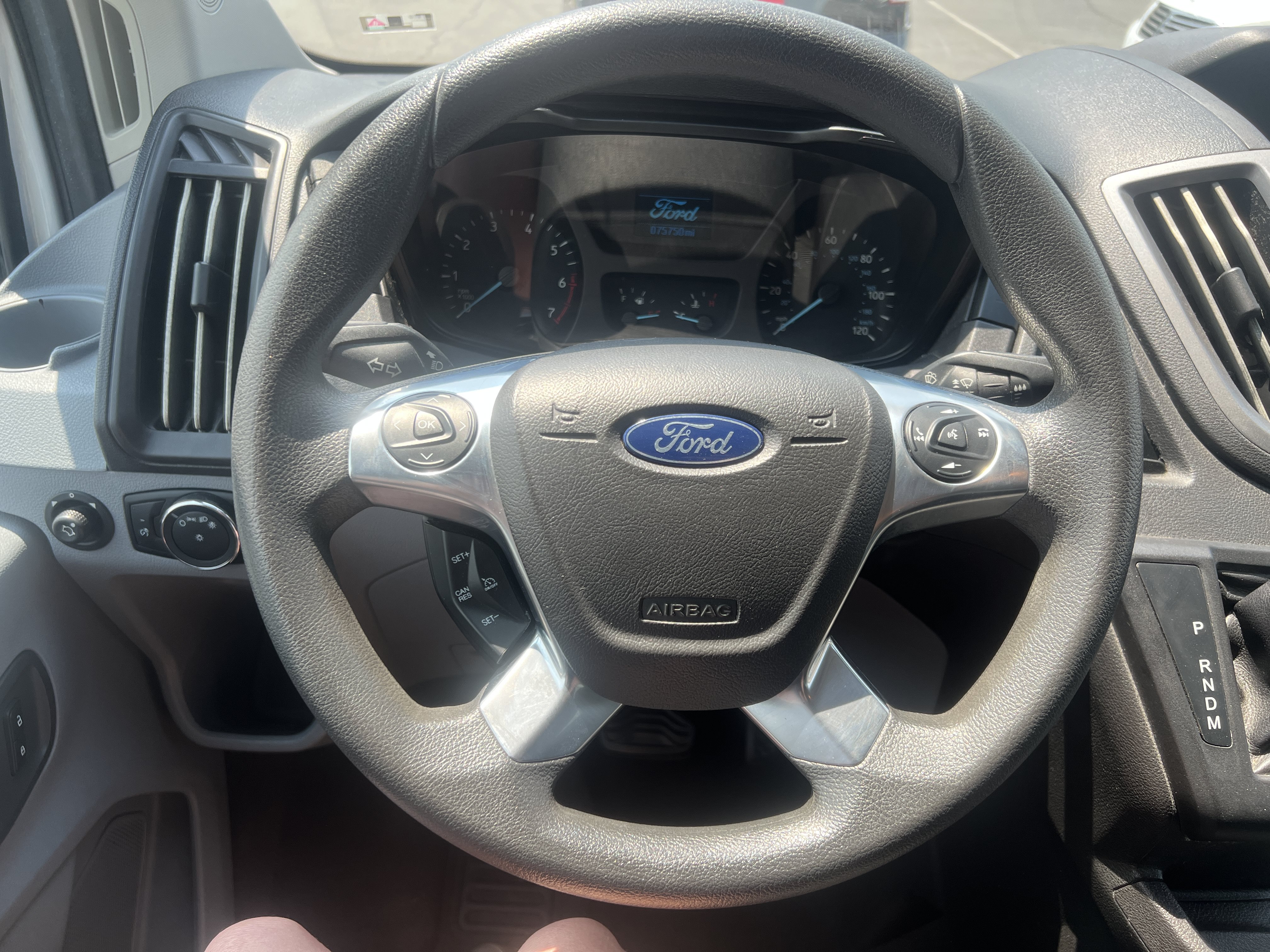 Used 2018 Ford Transit 350 XLT RWD image 9