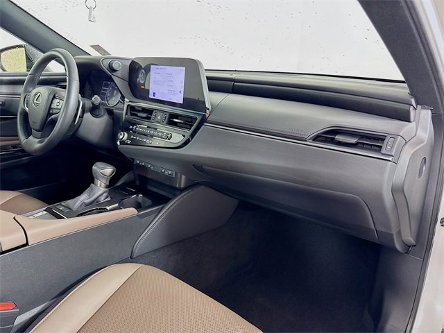 Used 2023 Lexus ES 350 Luxury image 47