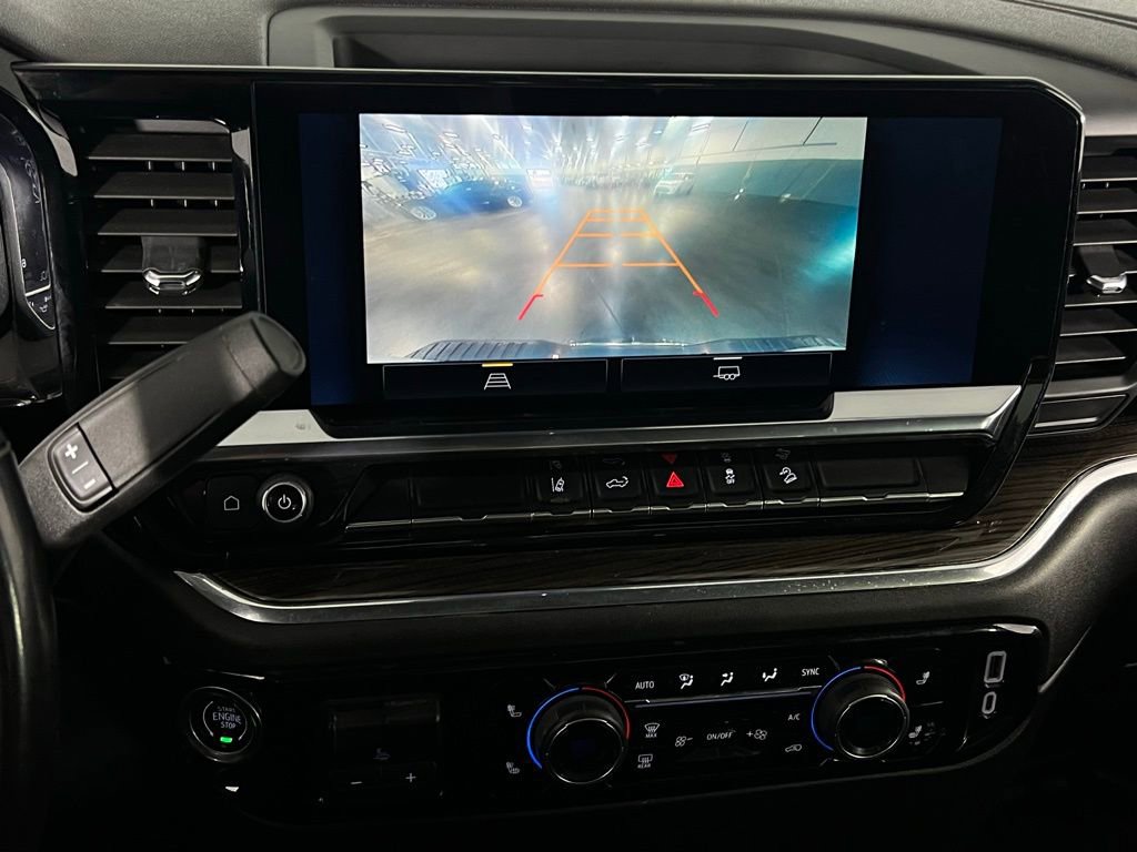 Used 2024 Chevrolet Silverado 3500 LT image 22